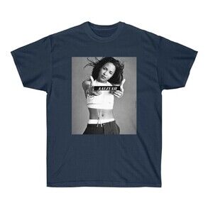 Aaliyah Unisex T-shirt